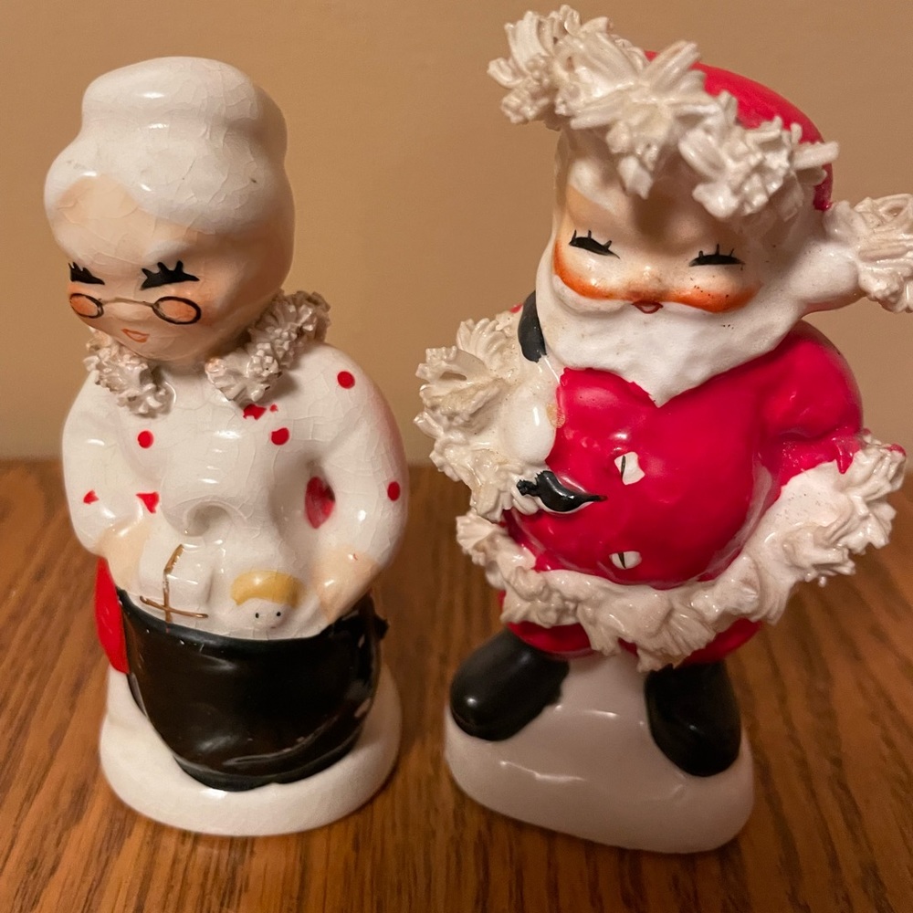 Vintage Mr. and Mrs. Claus salt and pepper shakers